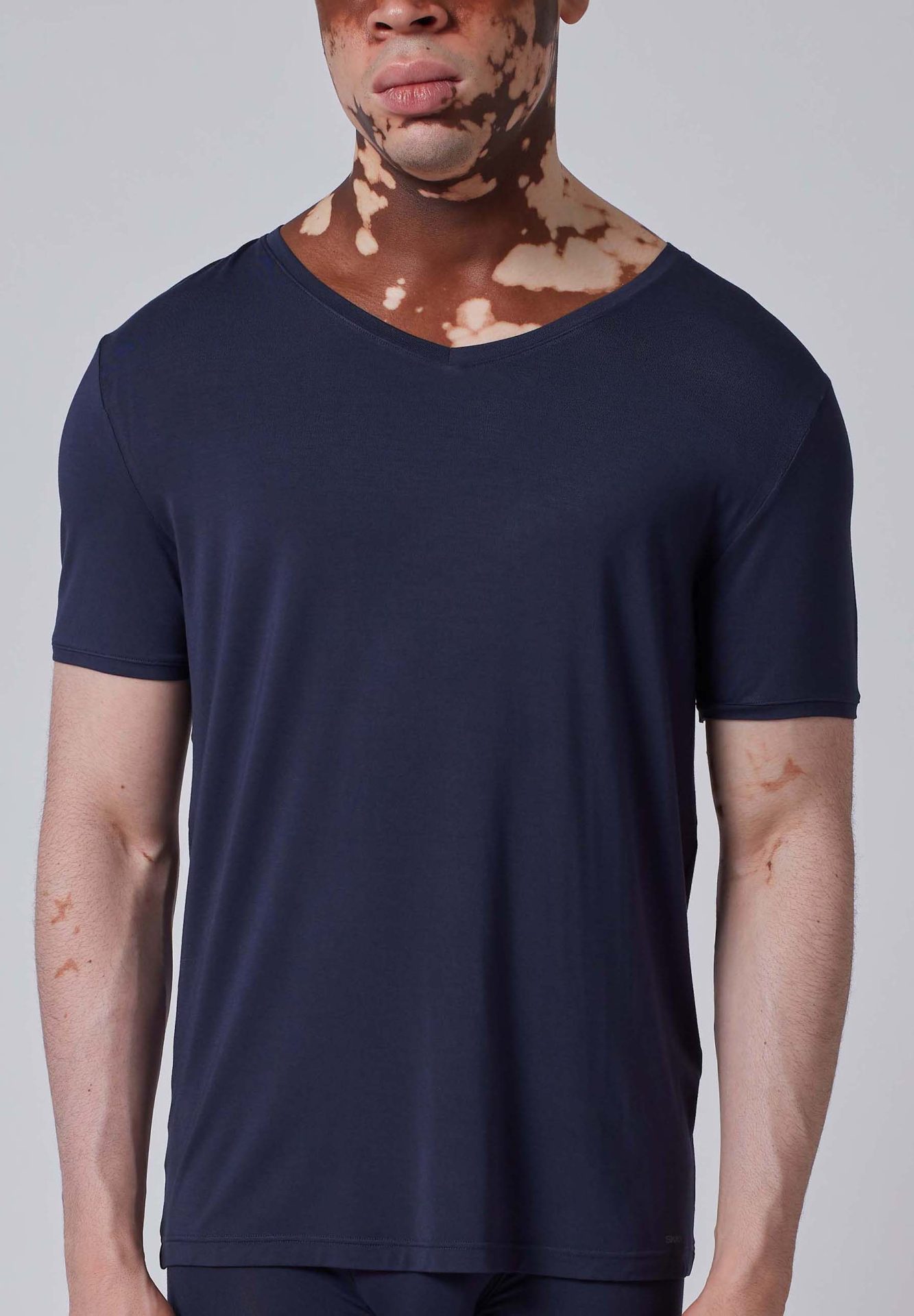 Herren V-Shirt