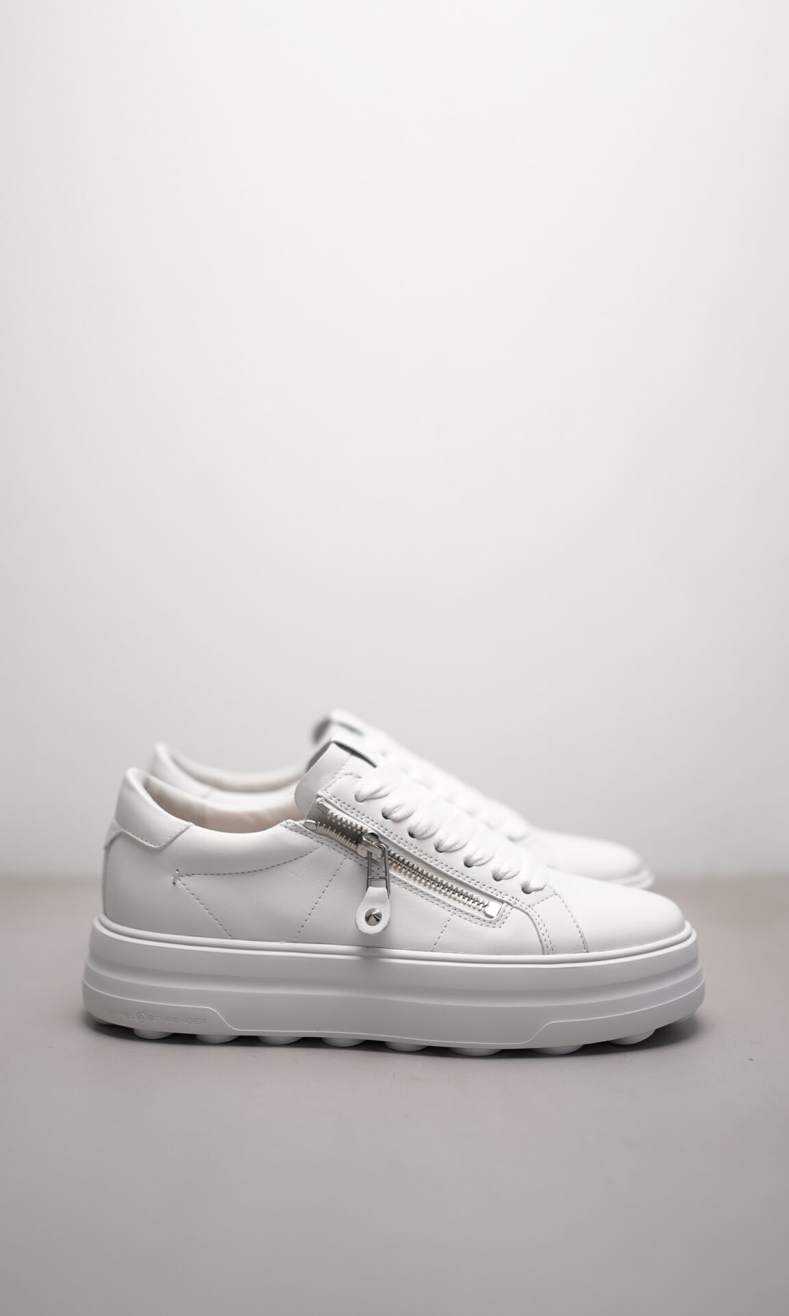 Sneaker Brake mit Zipp in weiss